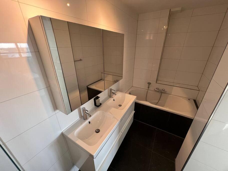 Cala Bassa Beach Boutique Apartments - Beach View Overveen Luaran gambar